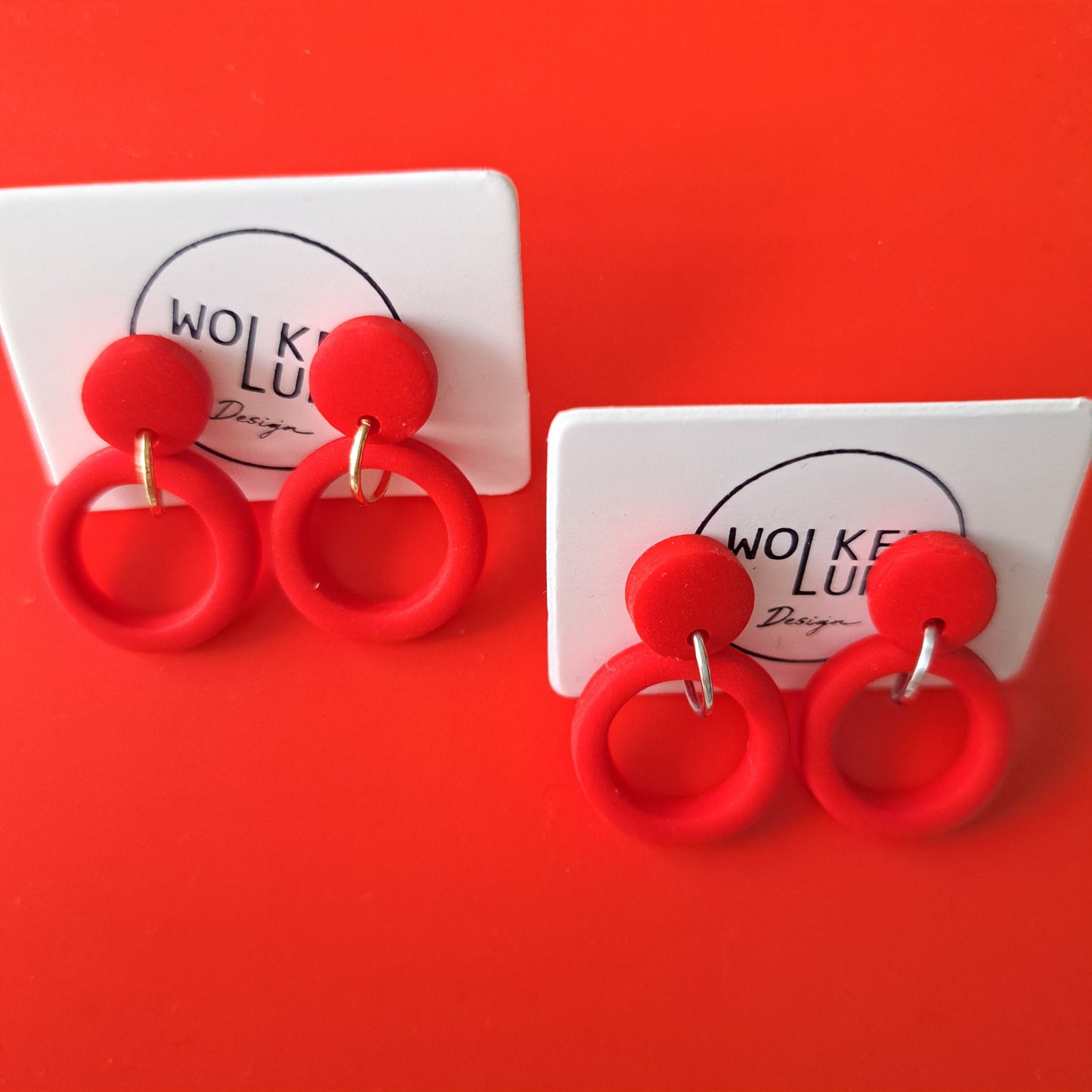 BILLY, kleine Statement-Ohrhänger, Rot oder Orange/Gold oder Silber