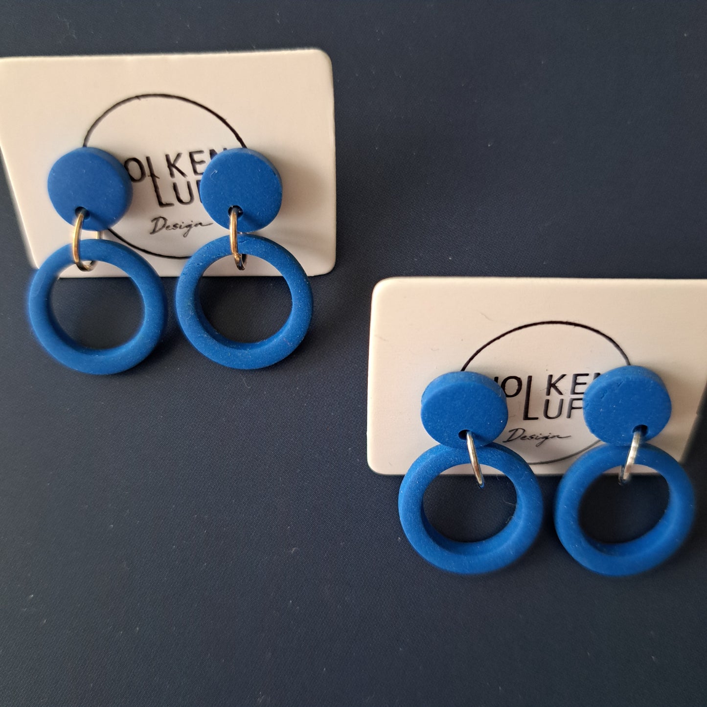 BILLY, kleine Statement-Ohrhänger, Königsblau oder Pastellblau/Gold oder Silber