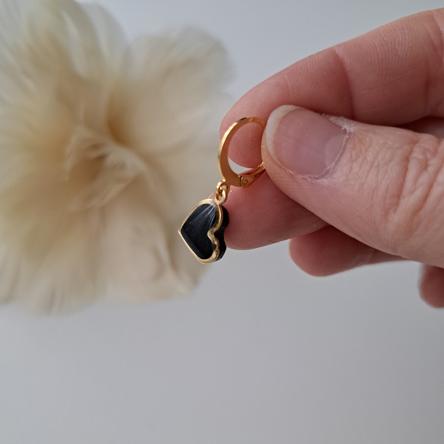 LITTLE HEART, hoop earrings, black/gold