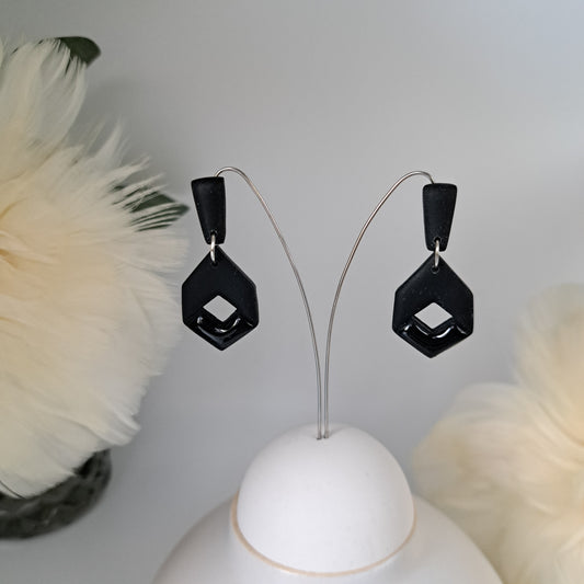 LEXI statement earrings, black/silver or black/gold